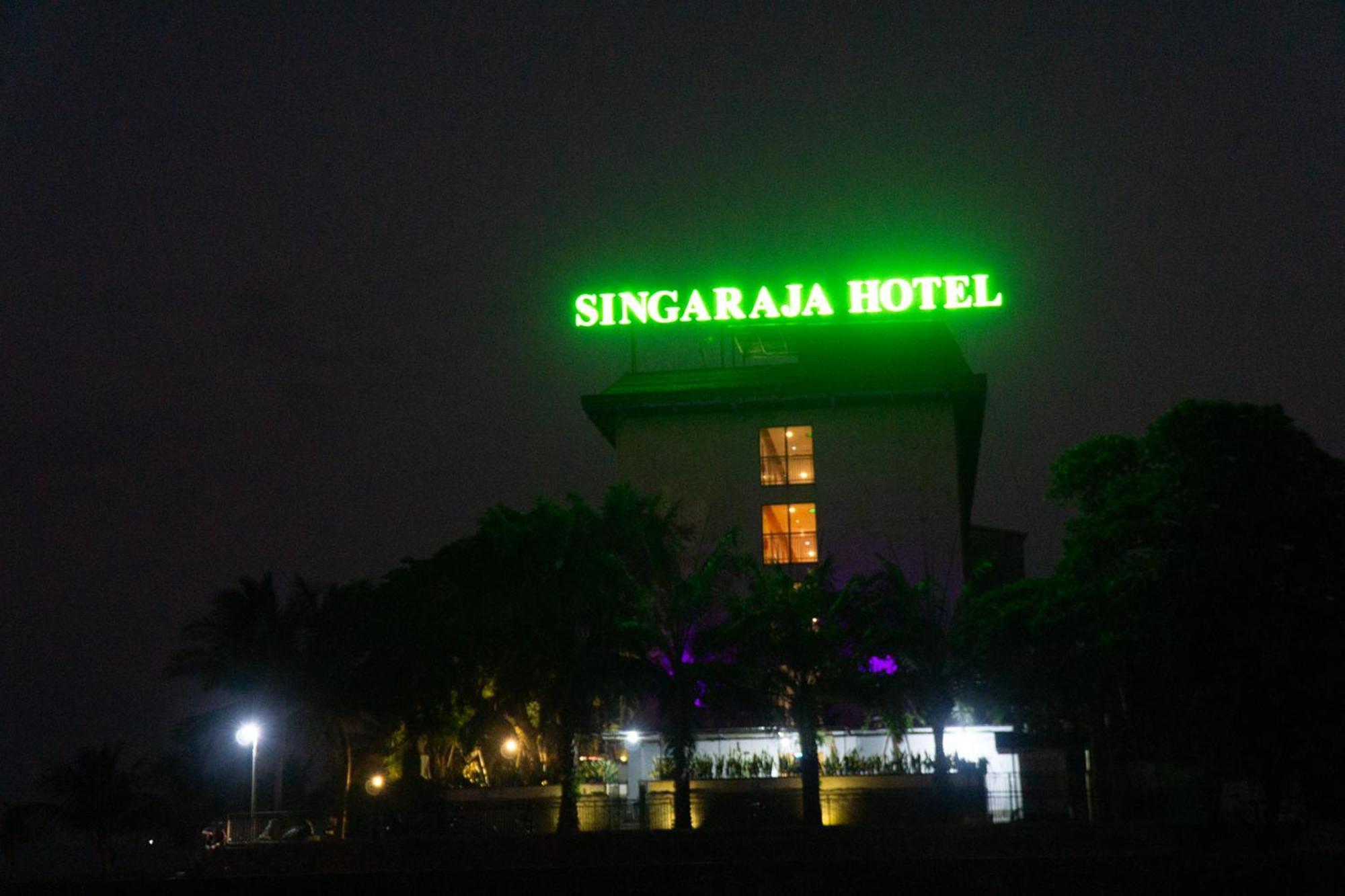 Singaraja Hotel - Chse Certified Extérieur photo